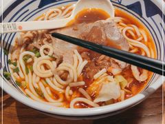 -鑫花溪牛肉米粉(东环大润发店)