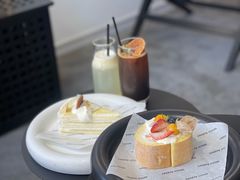草莓瑞士卷-Hello·生日蛋糕·下午茶·甜品台茶歇(瑞安东山店)