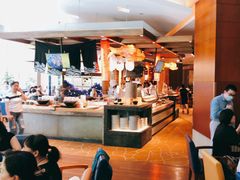 自助取餐区-怡咖啡海鲜自助餐厅(浦东香格里拉店)