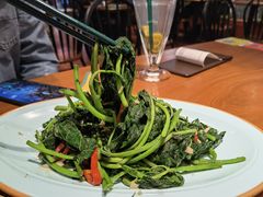 -马来西亚肉骨茶汤·招牌螃蟹·烧鸡·呷喱吧吧(海上世界店)