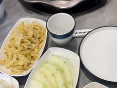 -光头药膳鸡(莱茵小镇店)