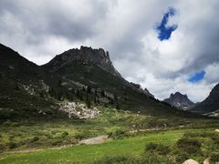 -莲宝叶则景区
