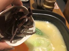 -阿香米线(凯德广场.1818店)