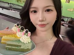 -金滏山·烤肉海鲜火锅自助(襄阳万达店)