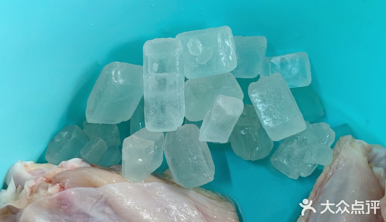 卤鸡翅，一个星期就要吃一次的约定。