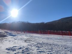 -中旅松花湖滑雪场