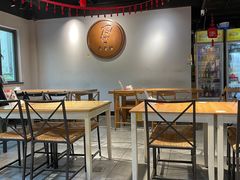 大堂-华餐馆(莫邪路店)