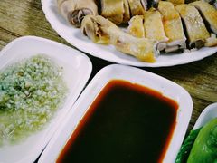 -煲煲香快餐(南京路店)