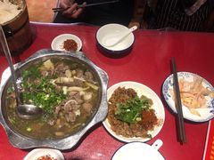 -谢老五跷脚牛肉·非遗传承店