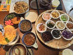 包整脆哨丝娃娃-包整·丝娃娃(一览甲秀楼风景店)