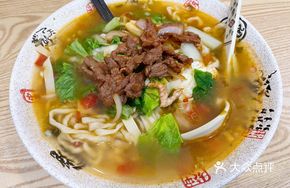 Special Sauce-Braised Beef Noodles
