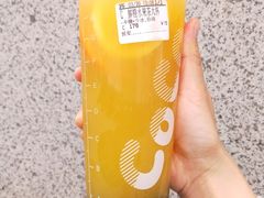 鲜橙水果茶-CoCo都可(湖滨银泰店B区店)