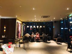 大堂-星巴克(真如星光耀广场店)