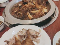 -聚首堂·特色小吃·肘子(什刹海德胜门店)