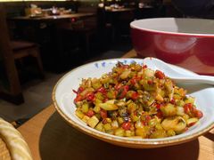 -吃饭皇帝大(长宁龙之梦店)