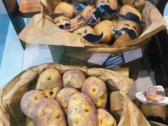 -巴黎贝甜(华堂新辰汇店)