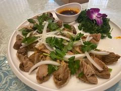 -巴扎美食·新疆菜·西域歌舞表演餐厅(新疆大厦店)