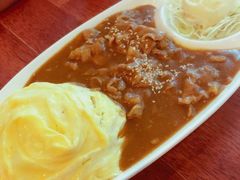日本咖喱肥牛鸡蛋包饭-玛格萝妮比萨屋(陆家浜路店)