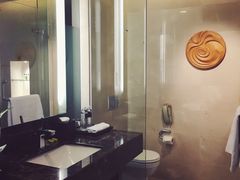 -青岛海尔洲际酒店