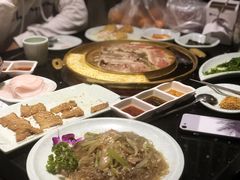 -猪啊牛呀羊啊铜盘烤肉(正大广场店)