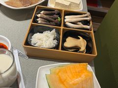 -海底捞火锅(泰安爱琴海店)