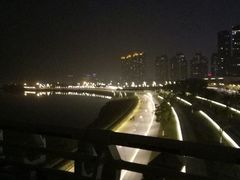 -南京眼步行桥