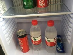 -西安大雁塔科技大学地铁站亚朵酒店