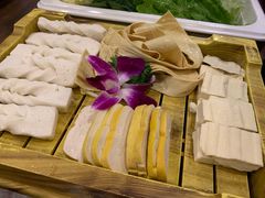 -滇釜火锅·能喝汤的火锅(车公庄店)