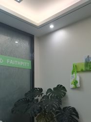 -凡碧诗毛孔清洁收细