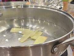 -正能量脆肉鲩火锅