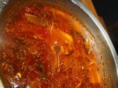 -野山舂·贵州现舂酸汤火锅(鸿通城店)