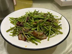 -莲餐厅·湖北菜·藕汤是头牌(愚园路店)
