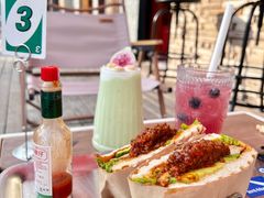 -Catch Bagel(芳草地店)