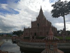-一寨两国风景区