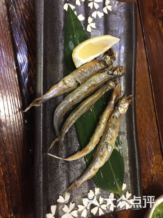 糊世刺身(税东街店)烤多春鱼图片 - 第18张
