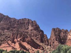 -天山神秘大峡谷