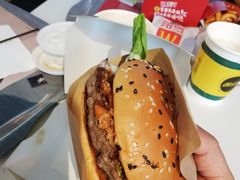 -麦当劳(吴圩机场店)