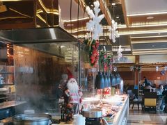 -大中华希尔顿酒店-念自助餐·嗨啤·小龙虾