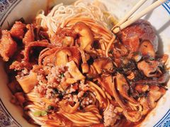 -沪西老弄堂面馆(定西路店)
