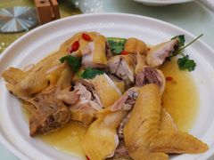 -东豪园林海鲜酒家(南港路辅路店)