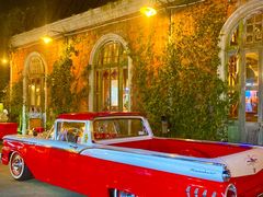 -席娜卡琳火车铁道夜市