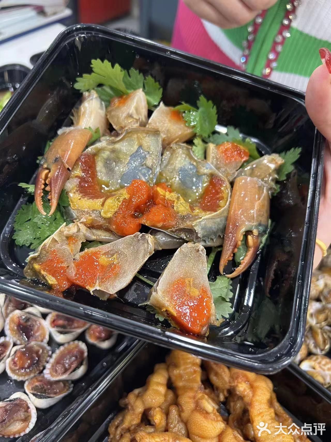 第一次就吃到了味道超棒的潮汕生腌～