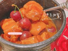 车厘子烧五花肉-甜阿姨·天台花园私房菜(万松园店)