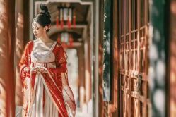 点击看大图 -盘子女人坊古装写真摄影(南京总店)