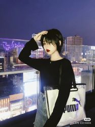 -时尚殿堂明星门店