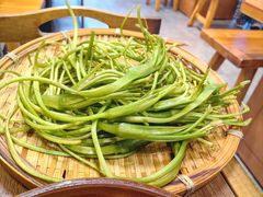 -阿山卓·野生菌火锅·纳西火塘烤肉