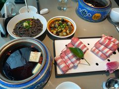 -享月汤皇·海鲜小火锅·聚会(曲江创意谷店)