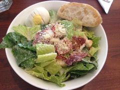 凯撒色拉-榖屋house of flour(张江首店)