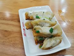 -小姜锅贴(凤凰街店)
