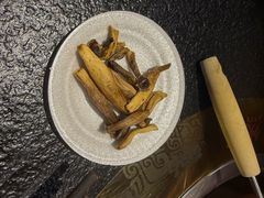 -菌自由丨野生菌火锅特色庭院餐厅(丽江古城店)